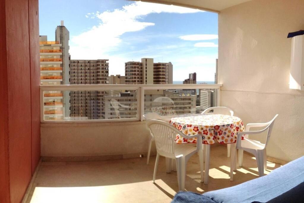 Apartamento Vacaciones En Gemelos 22 Бенидорм Екстериор снимка